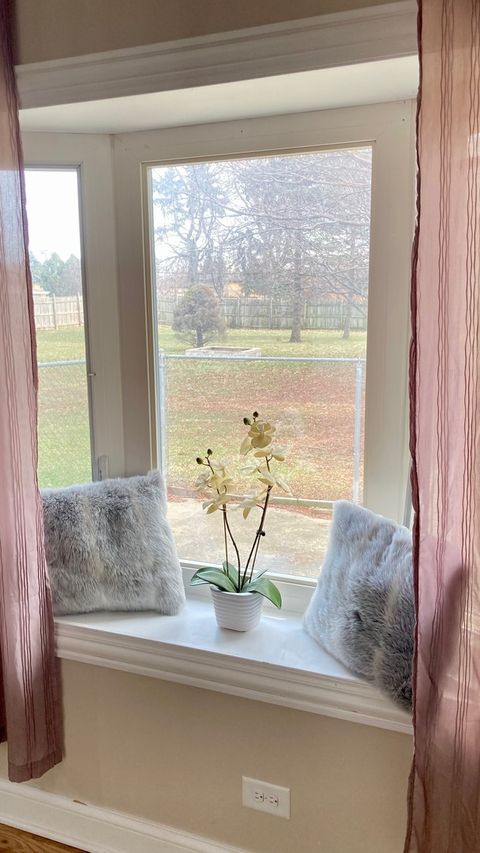 Tiny photo for 20W309 S Frontage Road, Lemont, IL 60439 (MLS # 12591188)