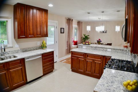 Tiny photo for 20W309 S Frontage Road, Lemont, IL 60439 (MLS # 12591188)