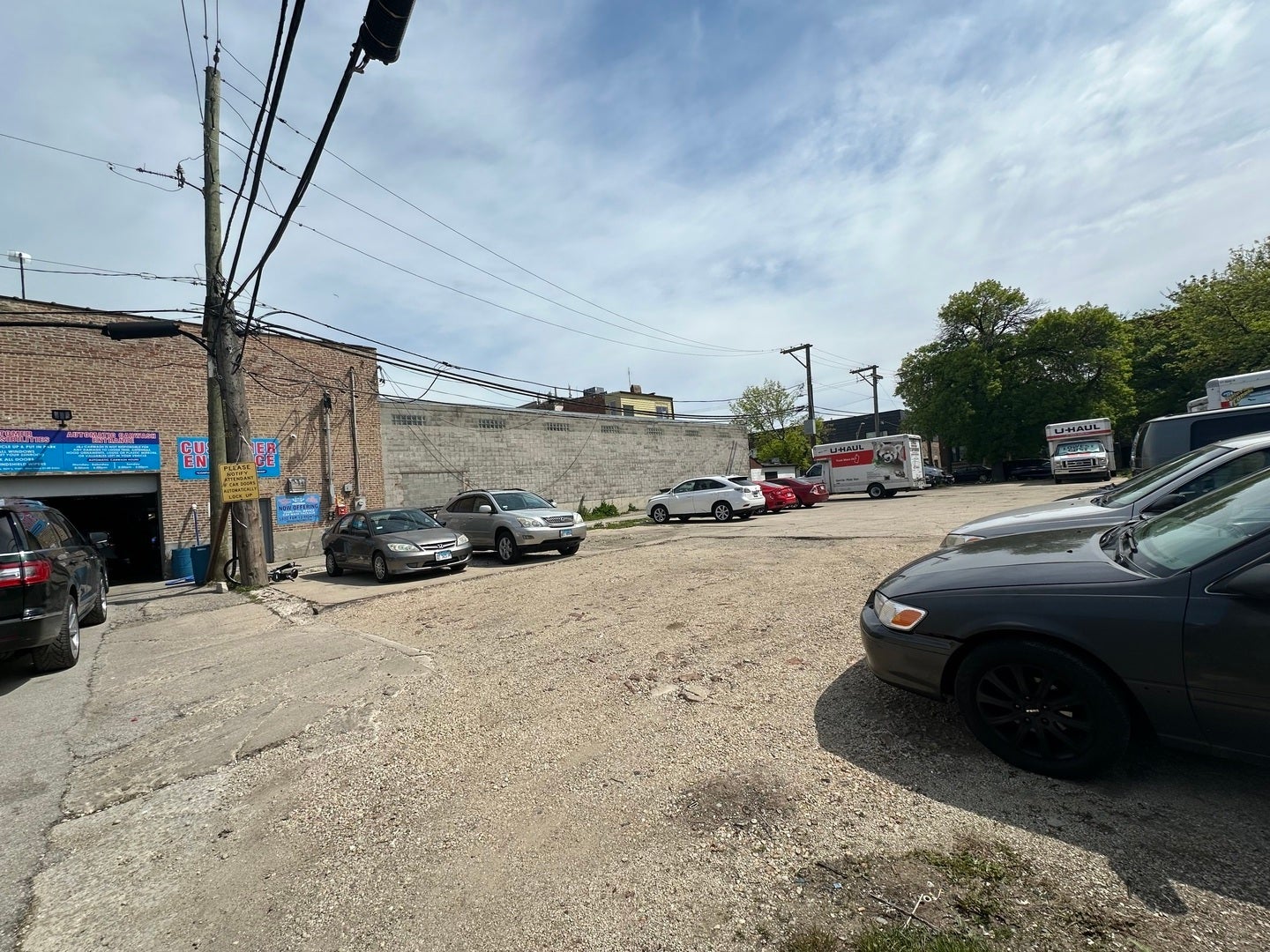 3110-3118 S Shields Avenue