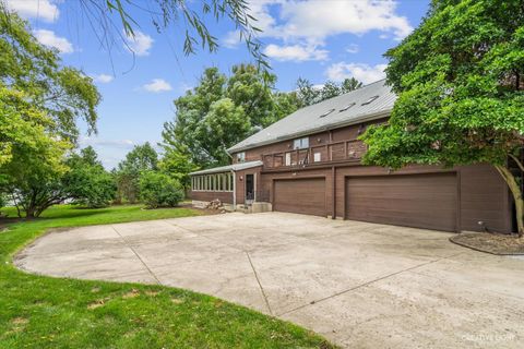 Tiny photo for 51 Chippewa Drive, Oswego, IL 60543 (MLS # 12466285)