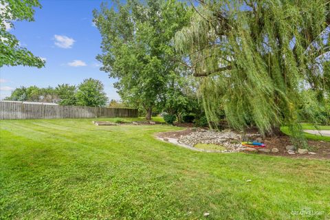 Tiny photo for 51 Chippewa Drive, Oswego, IL 60543 (MLS # 12466285)