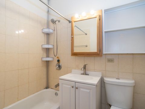 Tiny photo for 1758 W 35th Street #3R, Chicago, IL 60609 (MLS # 12531790)