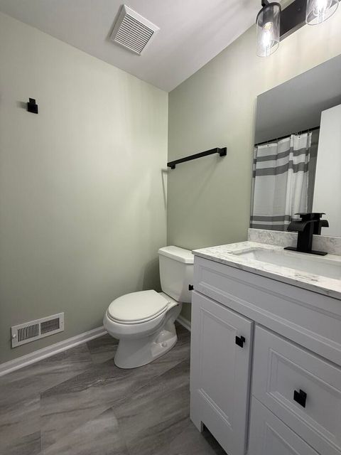 Tiny photo for 18245 66th Court #2B, Tinley Park, IL 60477 (MLS # 12501058)