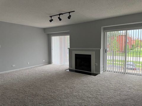 Tiny photo for 18245 66th Court #2B, Tinley Park, IL 60477 (MLS # 12501058)