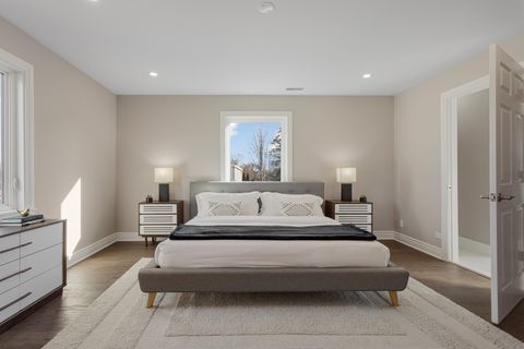 Tiny photo for 606 S York Street, Elmhurst, IL 60126 (MLS # 12618927)