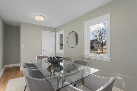 Tiny photo for 606 S York Street, Elmhurst, IL 60126 (MLS # 12618927)