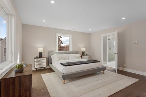 Tiny photo for 606 S York Street, Elmhurst, IL 60126 (MLS # 12618927)