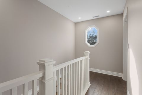 Tiny photo for 606 S York Street, Elmhurst, IL 60126 (MLS # 12618927)