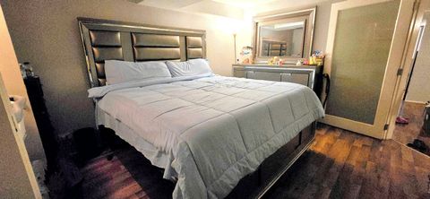 Tiny photo for 6337 Roosevelt Road #101, Berwyn, IL 60402 (MLS # 12444426)