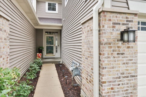 Tiny photo for 371 HICKORY Lane, South Elgin, IL 60177 (MLS # 12760669)