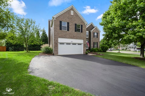 Photo of 914 Pasture Rose Street, Joliet, IL 60431 (MLS # 12763395)