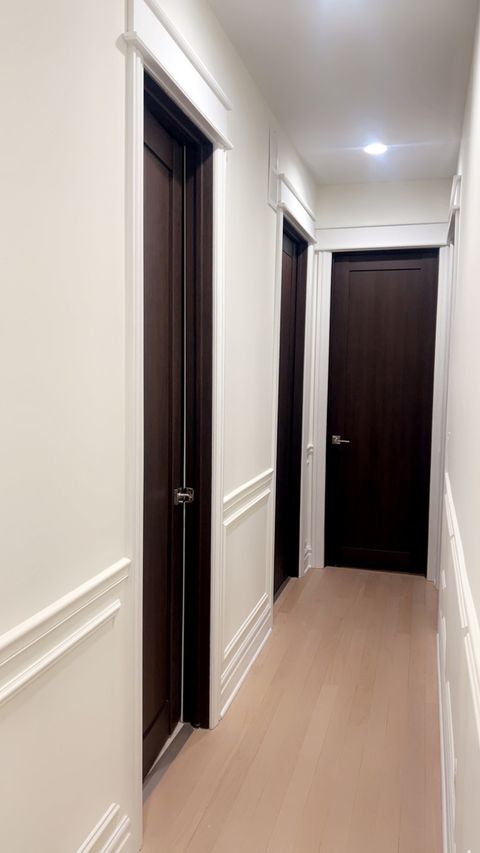 Tiny photo for 515 E Oakwood Boulevard, Chicago, IL 60653 (MLS # 12591936)