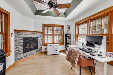 Tiny photo for 1607 S Ashland Avenue, Park Ridge, IL 60068 (MLS # 12512777)