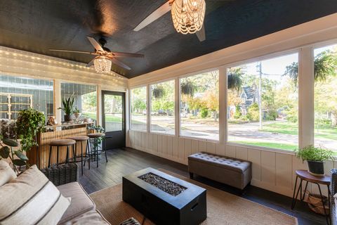 Tiny photo for 797 Forest Avenue, Glen Ellyn, IL 60137 (MLS # 12498028)