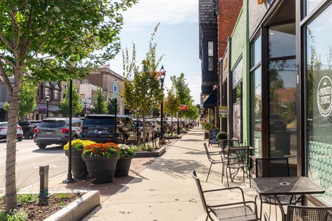 Tiny photo for 797 Forest Avenue, Glen Ellyn, IL 60137 (MLS # 12498028)