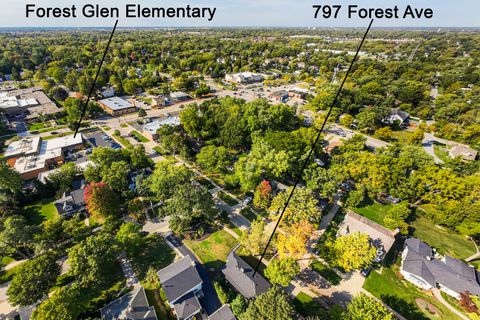 Tiny photo for 797 Forest Avenue, Glen Ellyn, IL 60137 (MLS # 12498028)