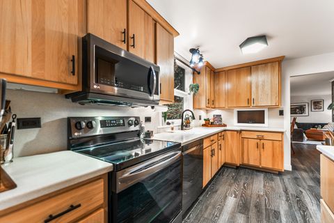 Tiny photo for 797 Forest Avenue, Glen Ellyn, IL 60137 (MLS # 12498028)