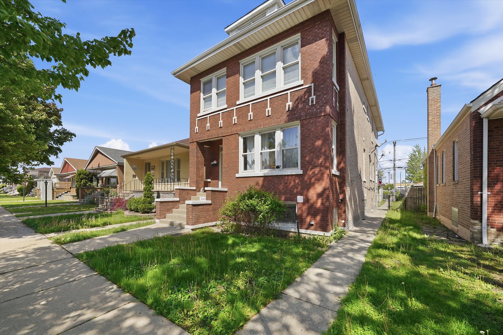 4349 S Komensky Avenue