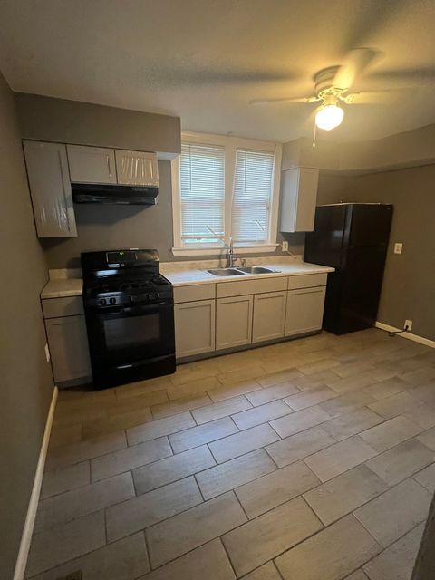 Tiny photo for 12124 S Normal Avenue, Chicago, IL 60628 (MLS # 12431300)