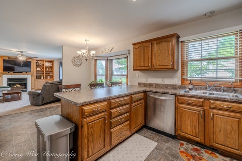 Tiny photo for 1246 Ivy Street, DeKalb, IL 60115 (MLS # 12732054)