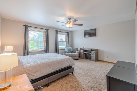 Tiny photo for 1246 Ivy Street, DeKalb, IL 60115 (MLS # 12732054)