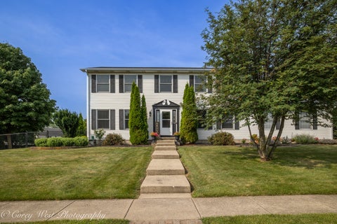 Tiny photo for 1246 Ivy Street, DeKalb, IL 60115 (MLS # 12732054)