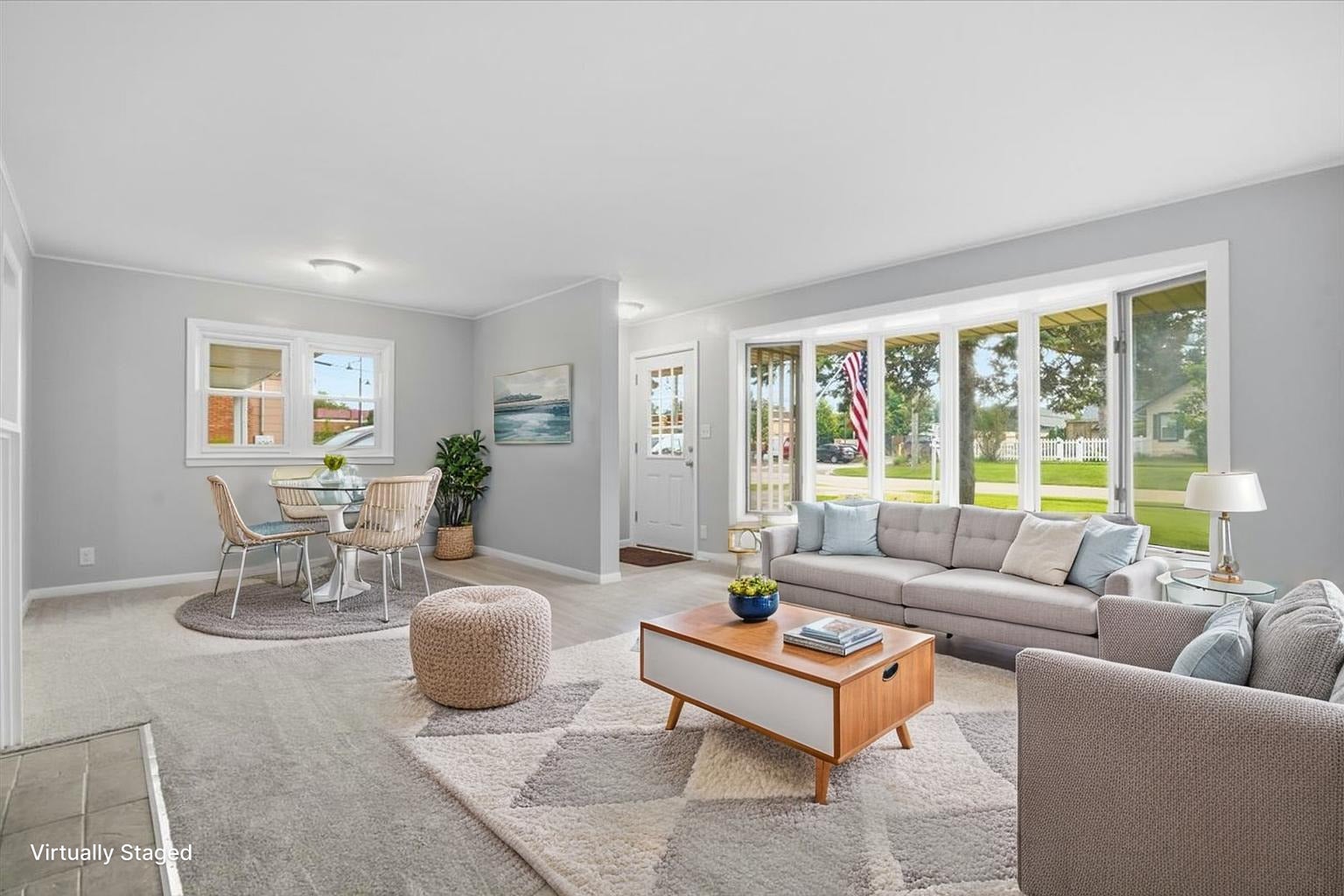 176 Lakeshore Drive