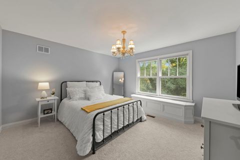 Tiny photo for 4947 Stonewall Avenue, Downers Grove, IL 60515 (MLS # 12489222)