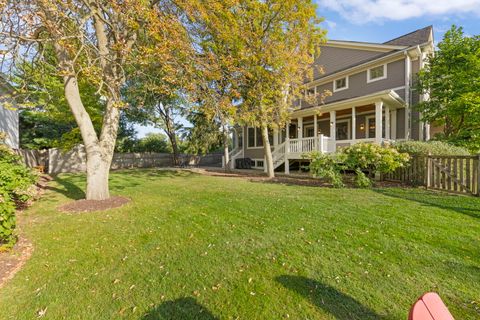 Tiny photo for 4947 Stonewall Avenue, Downers Grove, IL 60515 (MLS # 12489222)