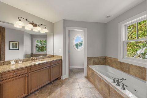 Tiny photo for 4947 Stonewall Avenue, Downers Grove, IL 60515 (MLS # 12489222)