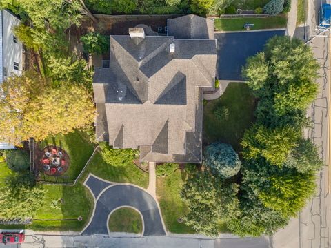 Tiny photo for 4947 Stonewall Avenue, Downers Grove, IL 60515 (MLS # 12489222)
