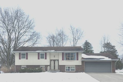 Photo of 1715 Bryan Street, Normal, IL 61761 (MLS # 12561791)