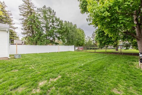 Tiny photo for 432 E Crown Street, Princeton, IL 61356 (MLS # 12558365)
