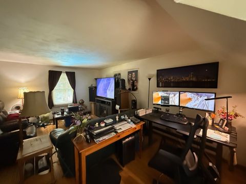 Tiny photo for 242 Thompson Avenue, Winthrop Harbor, IL 60096 (MLS # 12439575)
