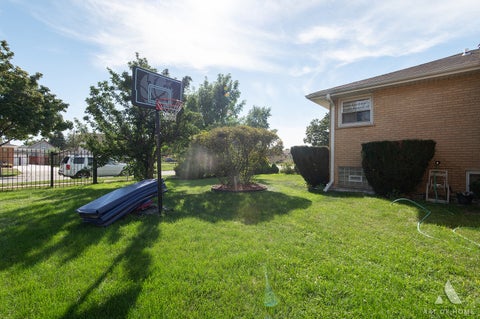 Tiny photo for 5858 W 82ND Street, Burbank, IL 60459 (MLS # 12773944)