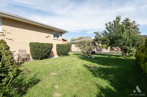 Tiny photo for 5858 W 82ND Street, Burbank, IL 60459 (MLS # 12773944)