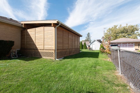 Tiny photo for 5858 W 82ND Street, Burbank, IL 60459 (MLS # 12773944)