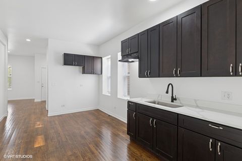 Tiny photo for 26 W 114TH Street, Chicago, IL 60628 (MLS # 12391282)