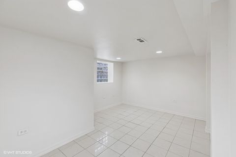 Tiny photo for 26 W 114TH Street, Chicago, IL 60628 (MLS # 12391282)