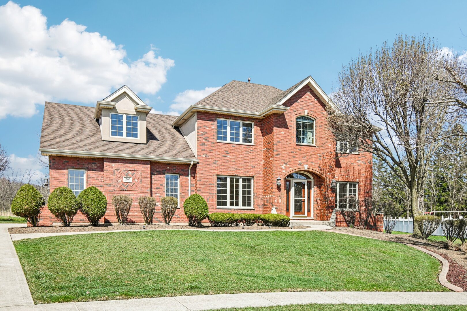 12410 Country View Lane