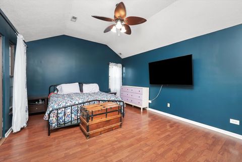 Tiny photo for 836 Bonita Avenue, Elk Grove Village, IL 60007 (MLS # 12490900)