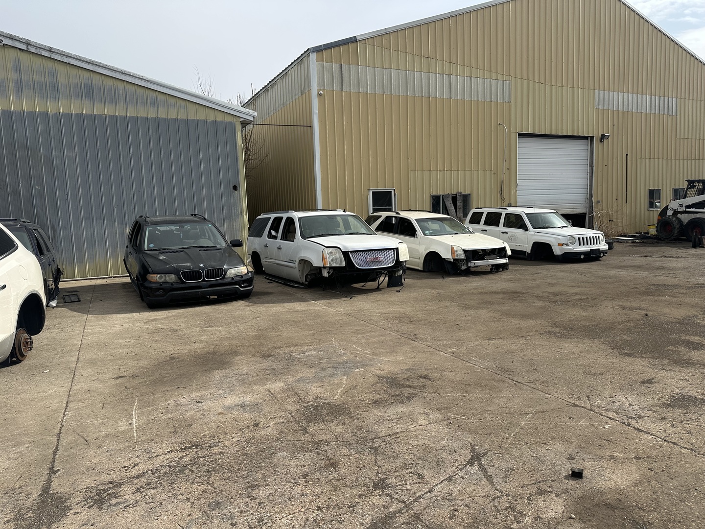 500 E Railroad Avenue