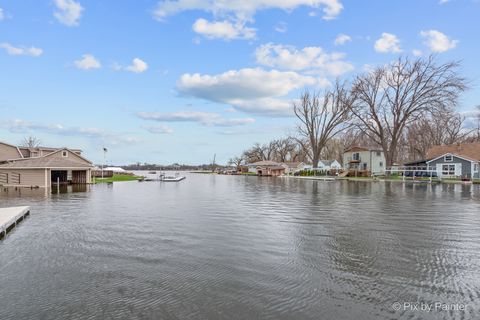Tiny photo for 40433 N Bluff Drive, Antioch, IL 60002 (MLS # 12616352)