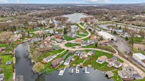 Tiny photo for 40433 N Bluff Drive, Antioch, IL 60002 (MLS # 12616352)