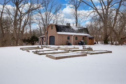 Tiny photo for West Chicago, IL 60185 (MLS # 12551393)