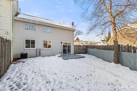 Tiny photo for 1524 S Pembroke Drive, South Elgin, IL 60177 (MLS # 12533213)