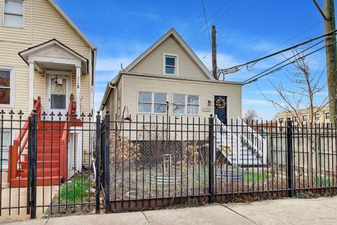 Tiny photo for 4342 N Kimball Avenue, Chicago, IL 60618 (MLS # 12611880)