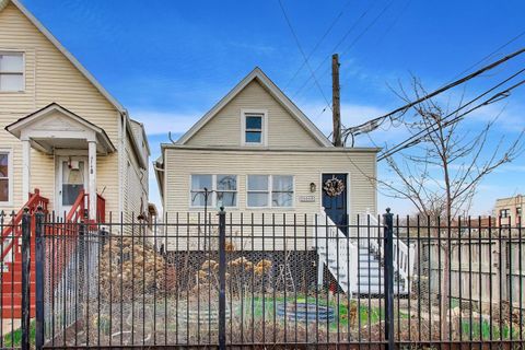 4342 N Kimball Avenue Chicago IL 60618