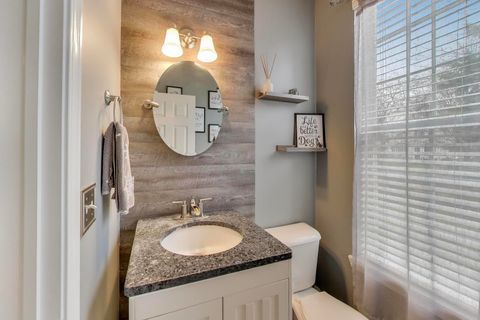 Tiny photo for 2487 Stonegate Road, Algonquin, IL 60102 (MLS # 12543366)