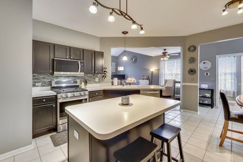 Tiny photo for 2487 Stonegate Road, Algonquin, IL 60102 (MLS # 12543366)